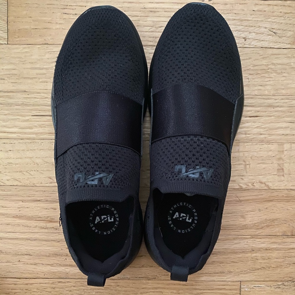 APL’s Black size 7